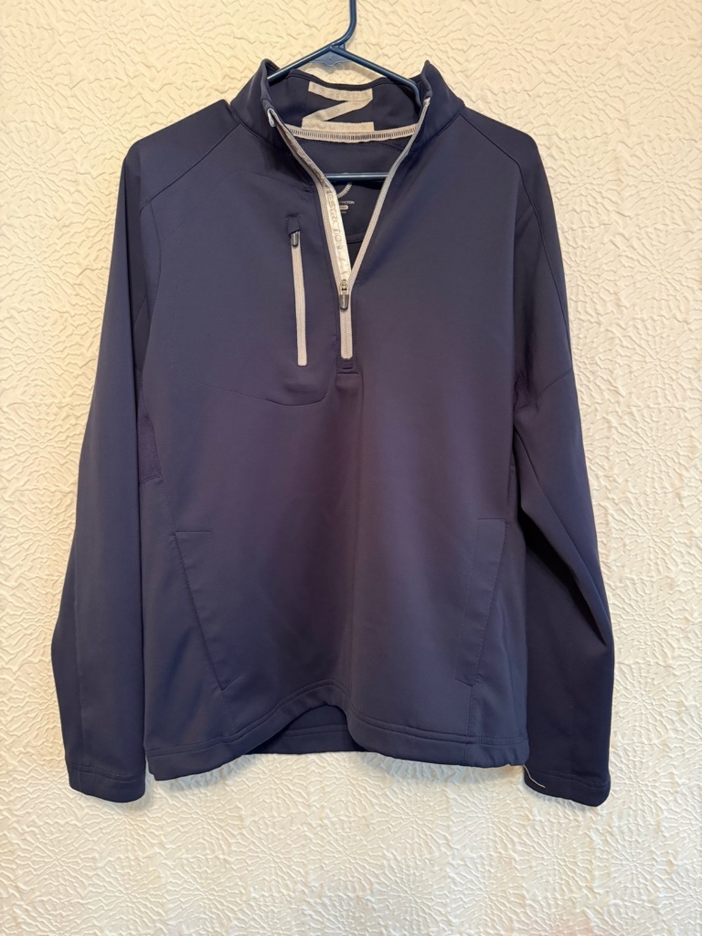 Zero Restriction Tour Series Navy Quarter-Zip Pullover with Gray Accents, Medium